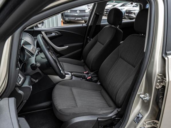 Opel Astra J с пробегом 2011 года, цена 760 000 рублей, 168409 км, хэтчбек, Автокод Объявления