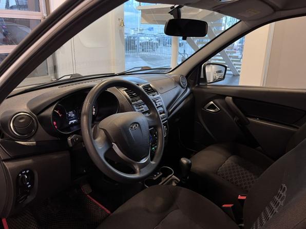 Lada (ВАЗ) Granta I Рестайлинг с пробегом 2023 года, цена 820 000 рублей, 49172 км, лифтбек, Автокод Объявления