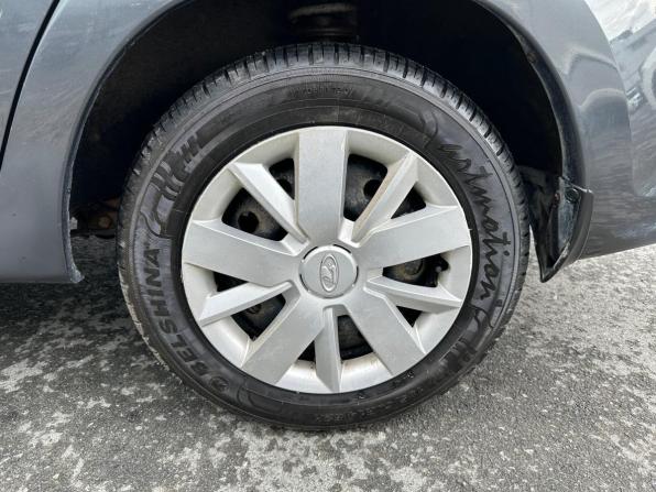 Lada (ВАЗ) Granta I Рестайлинг с пробегом 2019 года, цена 640 000 рублей, 124000 км, хэтчбек, Автокод Объявления