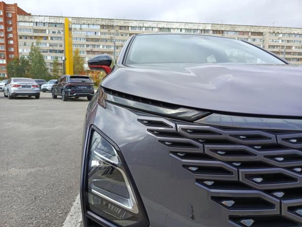 Omoda C5 I с пробегом 2022 года, цена 1 640 000 рублей, 57235 км, внедорожник, Автокод Объявления