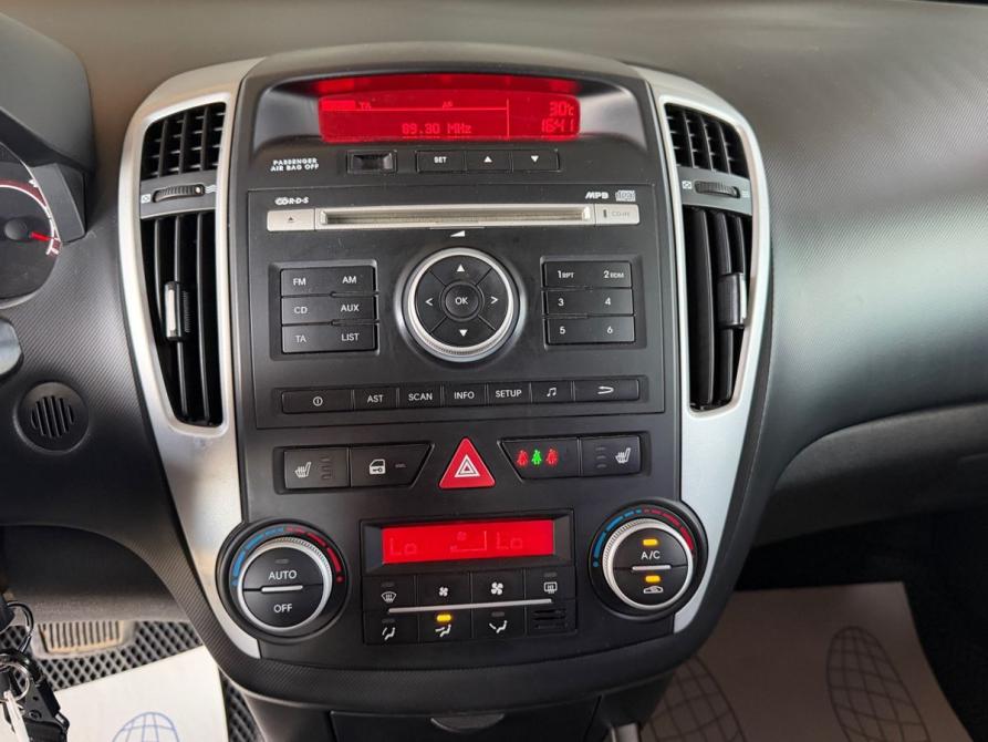 Kia Ceed I Рестайлинг Волгоград  - изображение 17