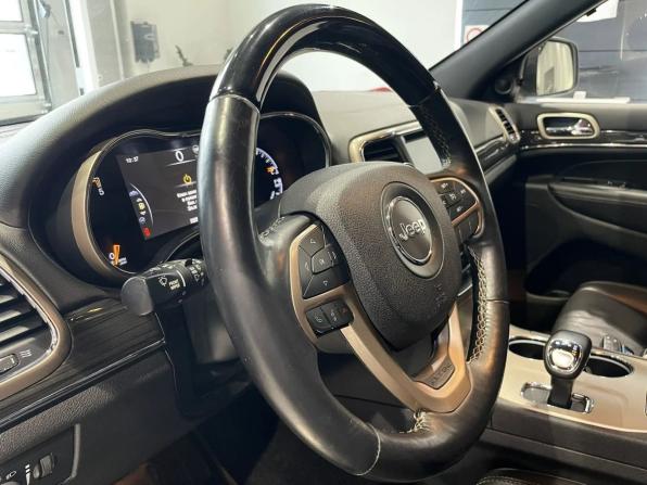 Jeep Grand Cherokee IV (WK2) Рестайлинг с пробегом 2014 года, цена 2 180 000 рублей, 232904 км, внедорожник, Автокод Объявления