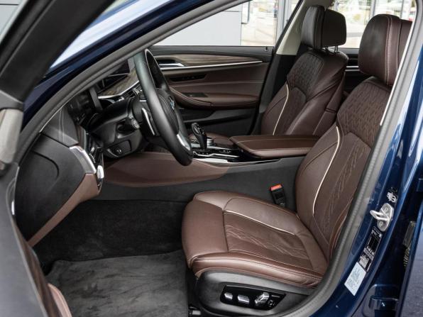 BMW 5 серии VII (G30/G31/G38) Рестайлинг с пробегом 2020 года, цена 4 800 000 рублей, 69058 км, седан, Автокод Объявления