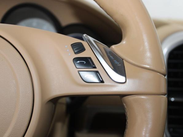 Porsche Cayenne II (958) с пробегом 2011 года, цена 2 099 900 рублей, 150112 км, внедорожник, Автокод Объявления
