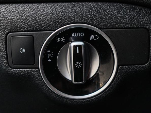 Mercedes-Benz CLA I (C117 X117) Рестайлинг с пробегом 2016 года, цена 1 925 000 рублей, 90190 км, седан, Автокод Объявления
