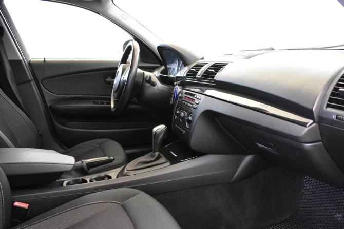 BMW 1 серии I (E81/E82/E87/E88) Рестайлинг с пробегом 2010 года, цена 639 000 рублей, 204932 км, хэтчбек, Автокод Объявления