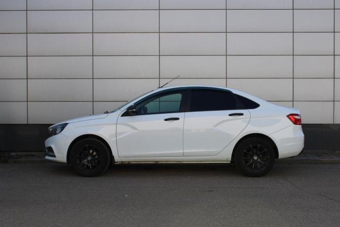 Lada (ВАЗ) Vesta I с пробегом 2017 года, цена 729 000 рублей, 103762 км, седан, Автокод Объявления