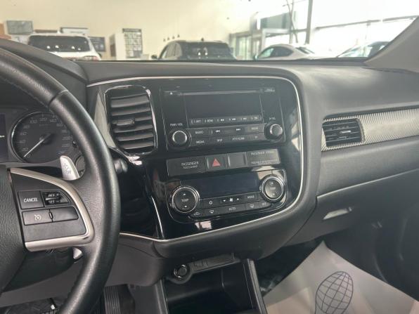 Mitsubishi Outlander III с пробегом 2014 года, цена 1 295 000 рублей, 240789 км, внедорожник, Автокод Объявления