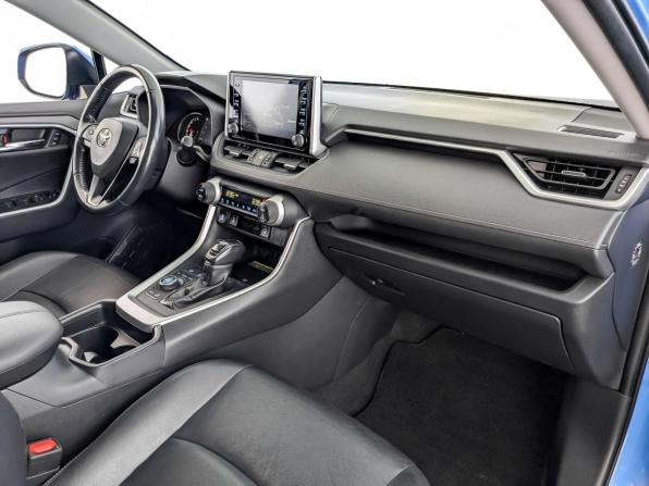 Toyota RAV4 V (XA50) с пробегом 2020 года, цена 2 800 000 рублей, 153555 км, внедорожник, Автокод Объявления