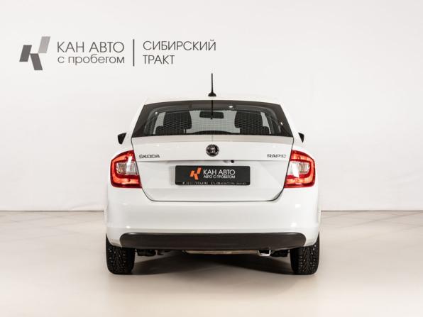 Skoda Rapid I с пробегом 2017 года, цена 879 512 рублей, 203360 км, лифтбек, Автокод Объявления