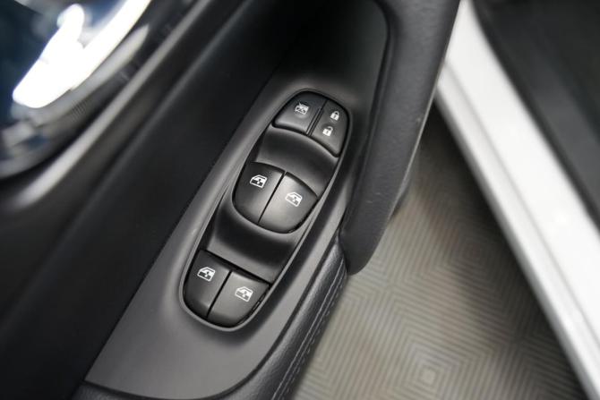 Nissan Qashqai II Рестайлинг с пробегом 2020 года, цена 2 120 000 рублей, 94000 км, внедорожник, Автокод Объявления