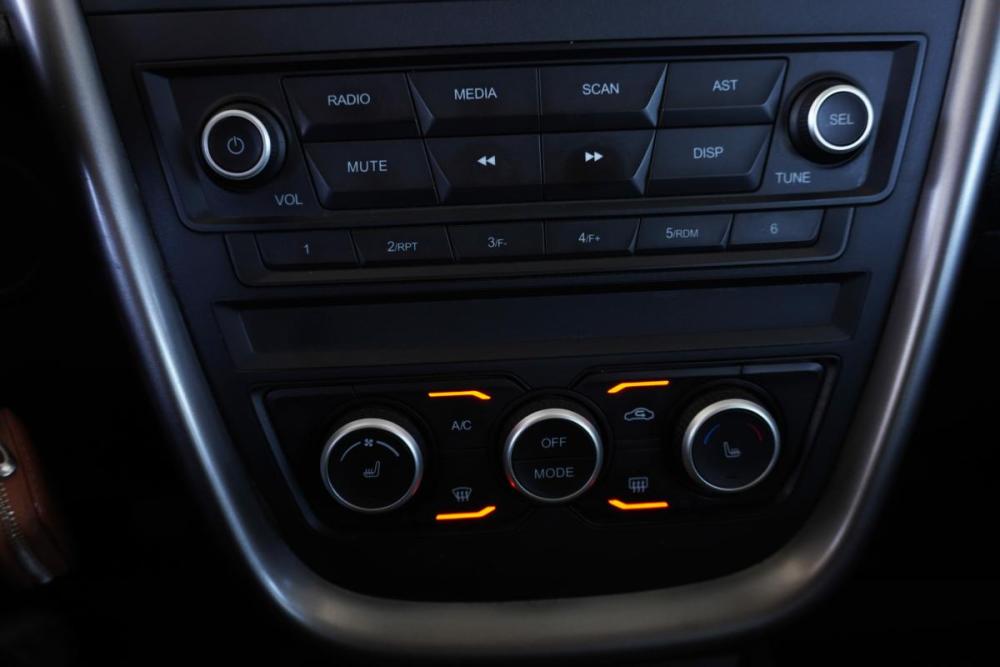 FAW Besturn X80 I Рестайлинг Калининград  - изображение 13