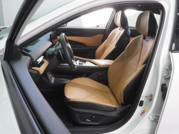 Changan UNI-V I с пробегом 2023 года, цена 2 099 000 рублей, 63373 км, лифтбек, Автокод Объявления