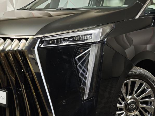 GAC M8 с пробегом 2023 года, цена 4 150 000 рублей, 45326 км, минивэн, Автокод Объявления