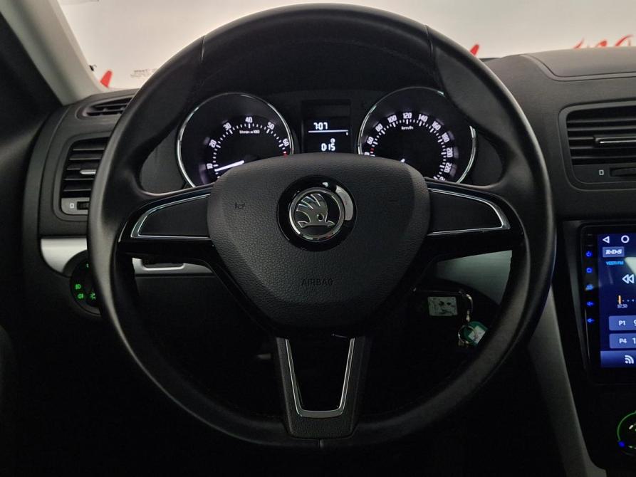 Skoda Yeti I Рестайлинг Псков  - изображение 11