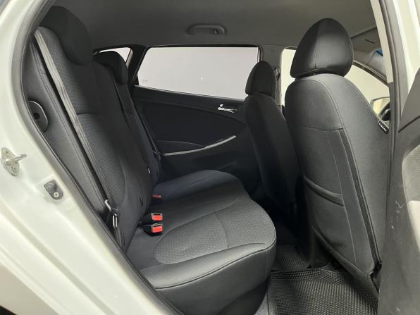 Hyundai Solaris I с пробегом 2012 года, цена 729 000 рублей, 184100 км, хэтчбек, Автокод Объявления