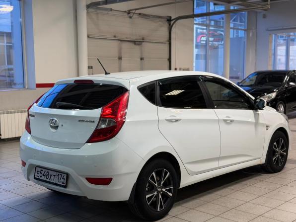 Hyundai Solaris I с пробегом 2012 года, цена 849 000 рублей, 190347 км, хэтчбек, Автокод Объявления