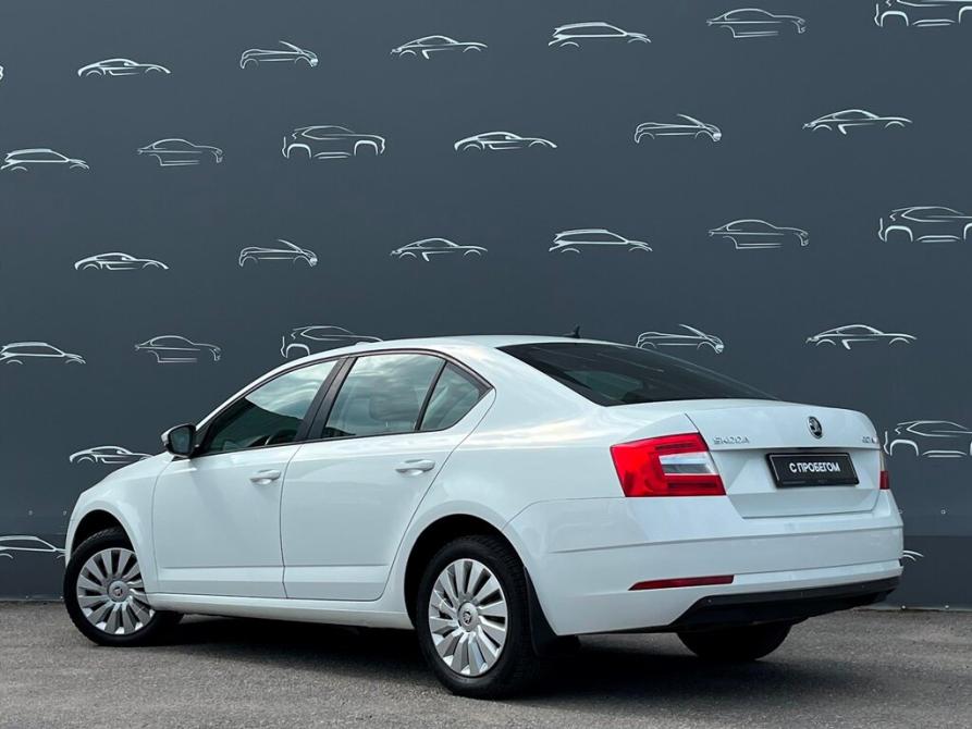 Skoda Octavia III (A7) Рестайлинг Санкт-Петербург  - изображение 4
