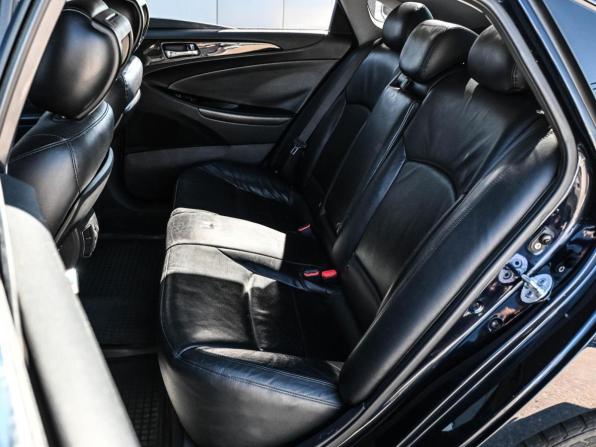 Hyundai Sonata VI (YF) с пробегом 2010 года, цена 1 299 000 рублей, 187627 км, седан, Автокод Объявления