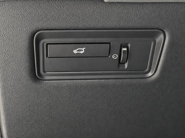 Land Rover Range Rover Sport II с пробегом 2014 года, цена 3 650 000 рублей, 195797 км, внедорожник, Автокод Объявления