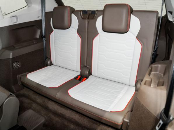 Volkswagen Tiguan II Рестайлинг с пробегом 2021 года, цена 4 020 000 рублей, 25700 км, внедорожник, Автокод Объявления