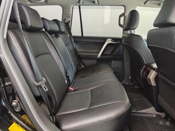 Toyota Land Cruiser Prado 150 Series с пробегом 2013 года, цена 3 390 000 рублей, 149107 км, внедорожник, Автокод Объявления
