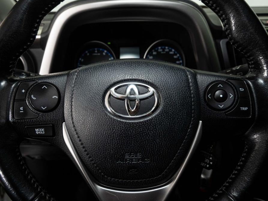 Toyota RAV4 IV (XA40) Рестайлинг Казань  - изображение 9