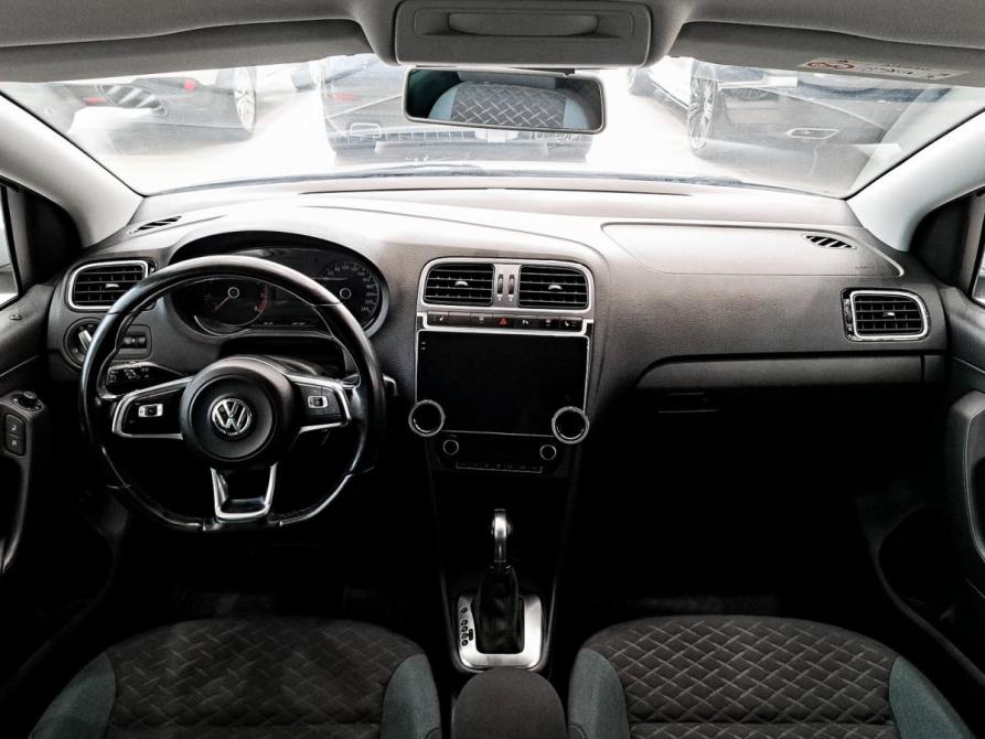 Volkswagen Polo V Рестайлинг Казань  - изображение 17