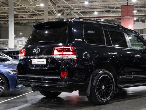 Toyota Land Cruiser 200 Series Рестайлинг 2 с пробегом 2019 года, цена 8 700 000 рублей, 93152 км, внедорожник, Автокод Объявления