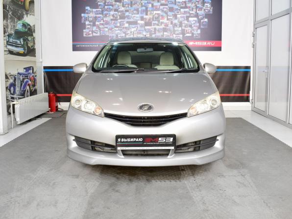 Toyota Wish II с пробегом 2012 года, цена 1 205 999 рублей, 176000 км, минивэн, Автокод Объявления