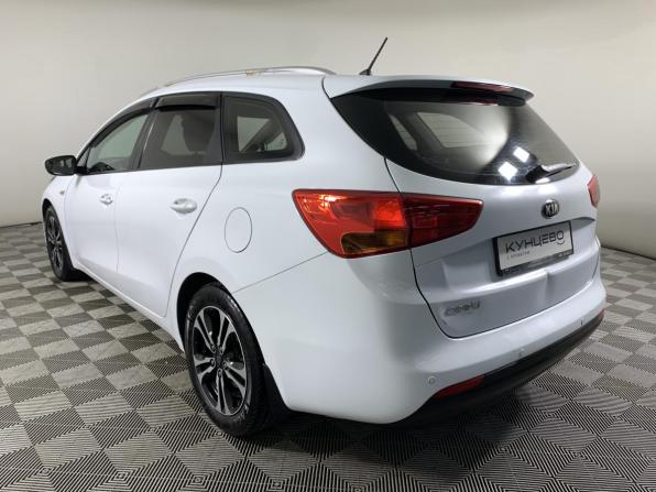 Kia Ceed II с пробегом 2013 года, цена 778 000 рублей, 281310 км, хэтчбек, Автокод Объявления