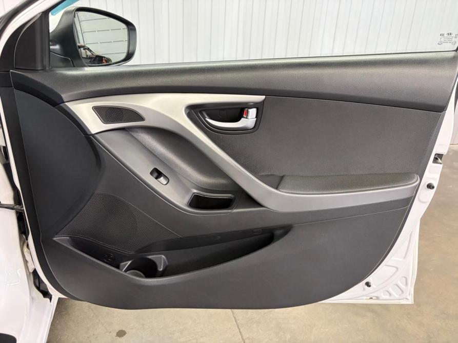 Hyundai Elantra V (MD) Рестайлинг Краснодар  - изображение 19