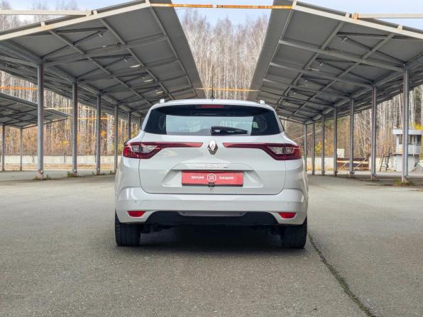 Renault Megane IV с пробегом 2019 года, цена 1 299 000 рублей, 190000 км, универсал, Автокод Объявления