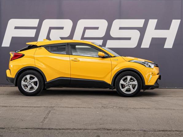 Toyota C-HR I с пробегом 2018 года, цена 2 150 000 рублей, 133812 км, внедорожник, Автокод Объявления
