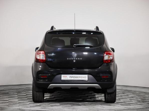 Renault Sandero II с пробегом 2017 года, цена 899 000 рублей, 146782 км, хэтчбек, Автокод Объявления