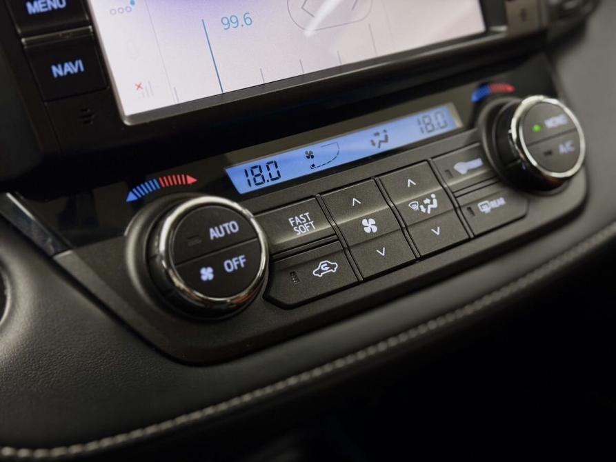Toyota RAV4 IV (XA40) Рестайлинг Вологда  - изображение 15