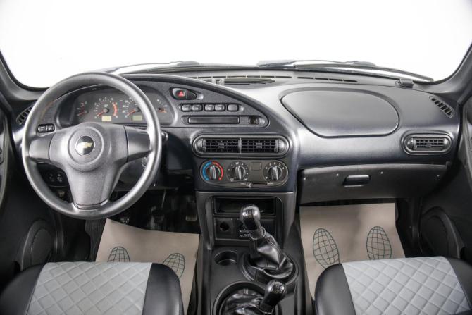 Chevrolet Niva I Рестайлинг с пробегом 2015 года, цена 559 000 рублей, 115000 км, внедорожник, Автокод Объявления