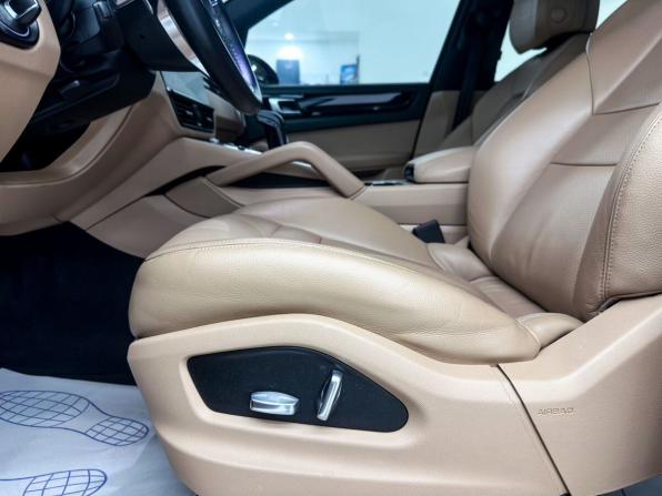 Porsche Cayenne III с пробегом 2018 года, цена 4 950 000 рублей, 144000 км, внедорожник, Автокод Объявления
