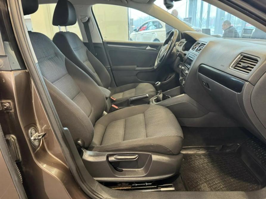 Volkswagen Jetta VI Подольск  - изображение 10
