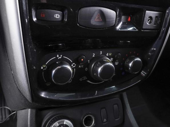 Nissan Terrano III (D10) с пробегом 2015 года, цена 1 050 000 рублей, 155401 км, внедорожник, Автокод Объявления