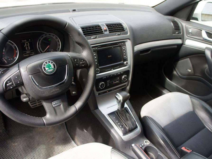 Skoda Octavia RS II Рестайлинг Березовский  - изображение 16