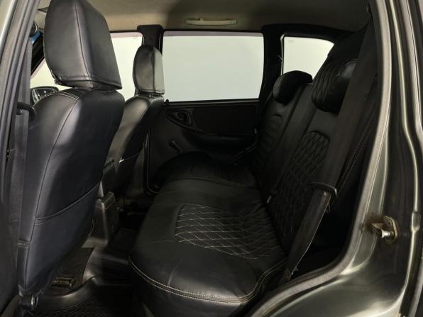 Chevrolet Niva I Рестайлинг с пробегом 2017 года, цена 715 000 рублей, 159086 км, внедорожник, Автокод Объявления