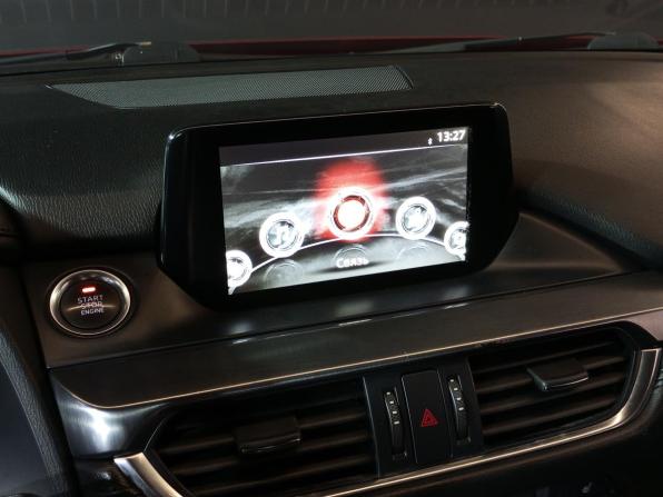 Mazda 6 III (GJ) Рестайлинг с пробегом 2015 года, цена 1 880 000 рублей, 136876 км, седан, Автокод Объявления