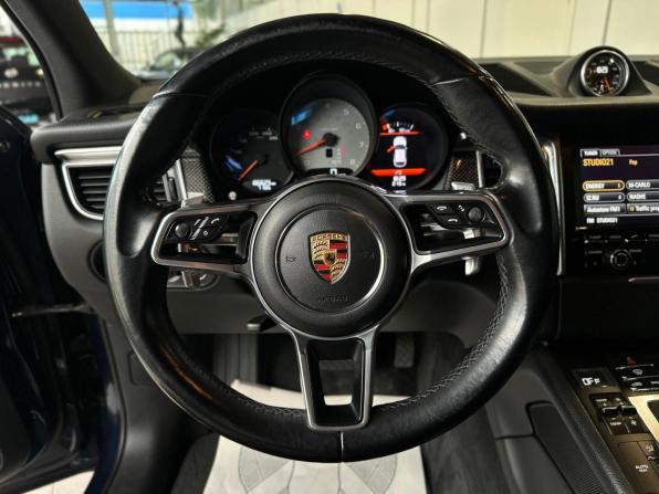 Porsche Macan I с пробегом 2014 года, цена 2 250 000 рублей, 186628 км, внедорожник, Автокод Объявления