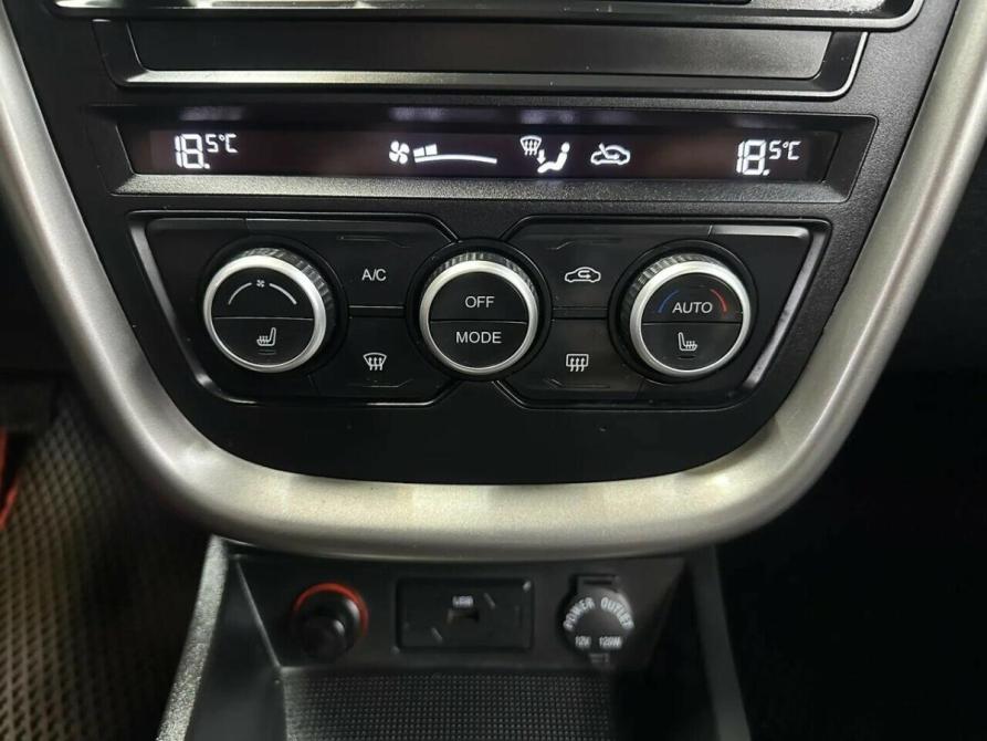 FAW Besturn X80 I Рестайлинг Набережные Челны  - изображение 12