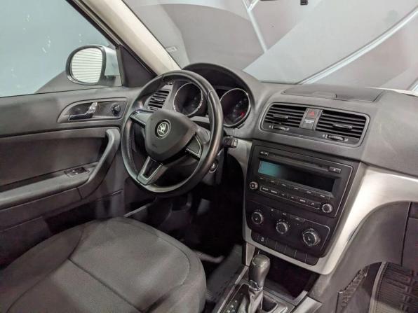 Skoda Yeti I Рестайлинг с пробегом 2015 года, цена 1 370 000 рублей, 88000 км, внедорожник, Автокод Объявления