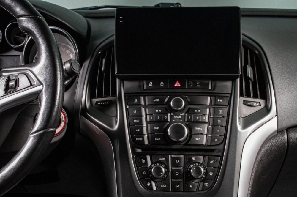 Opel Astra J Рестайлинг Сургут  - изображение 14