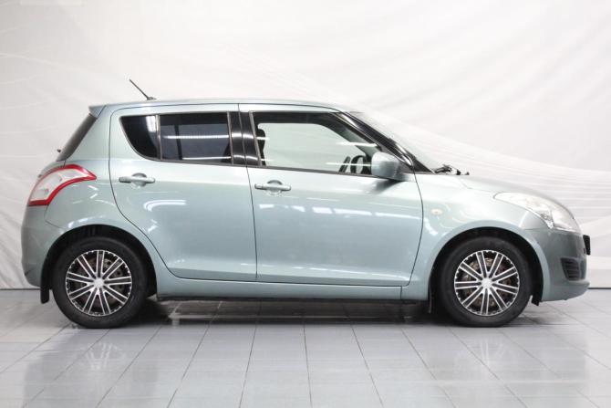 Suzuki Swift IV с пробегом 2011 года, цена 809 000 рублей, 114890 км, хэтчбек, Автокод Объявления