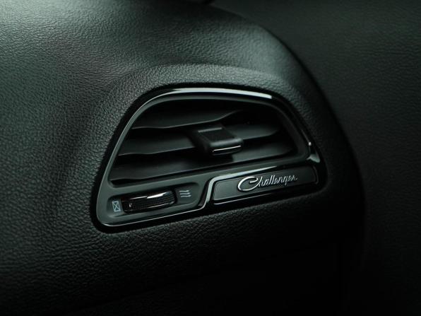 Dodge Challenger III Рестайлинг 2 с пробегом 2021 года, цена 5 985 900 рублей, 46105 км, купе, Автокод Объявления