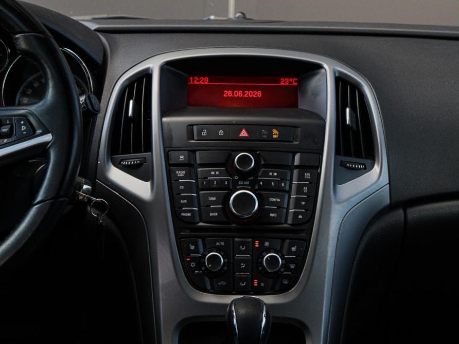 Opel Astra J Москва  - изображение 11
